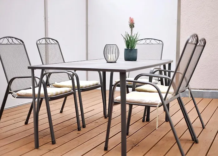 Poessnecker Werkstaetten - Martin Luther * Pößneck