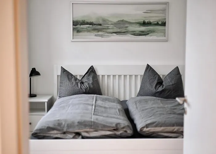 Poessnecker Werkstaetten - Martin Luther Pößneck